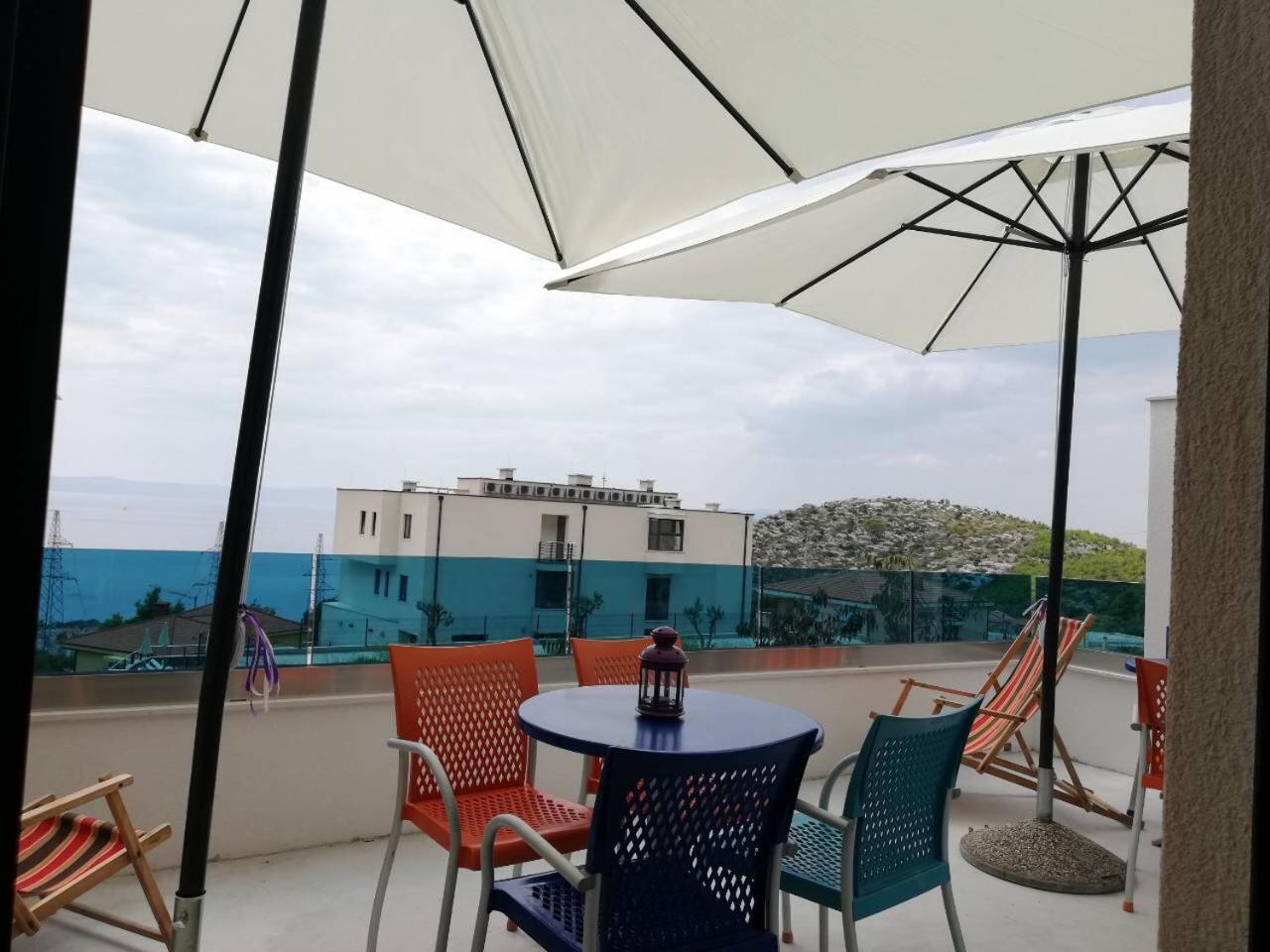Apartments Cepo Макарска Екстериор снимка